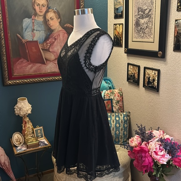 Black Free People Victoria Mini Dress- Size 2 - Picture 9 of 14